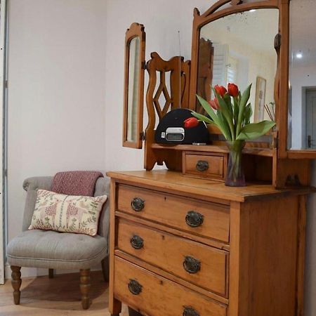 The Snug Entire Home Sleeps 2, Stratford Upon Avon Shottery Extérieur photo