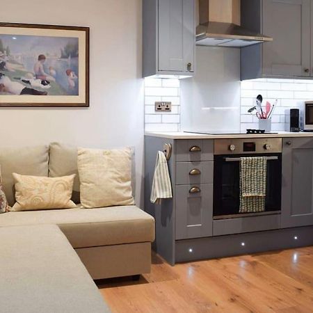 The Snug Entire Home Sleeps 2, Stratford Upon Avon Shottery Extérieur photo