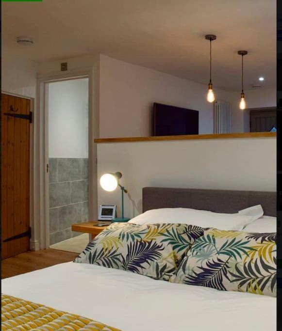 The Snug Entire Home Sleeps 2, Stratford Upon Avon Shottery Extérieur photo